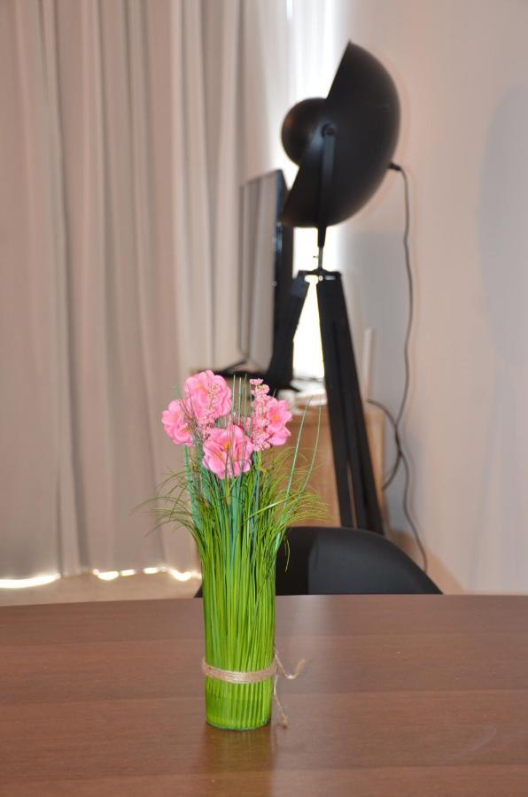 Almyria Apartments - By Imh Travel & Tours パ フォス エクステリア 写真